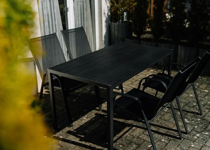 ゲストハウス Kristall エルビンガーオーデ